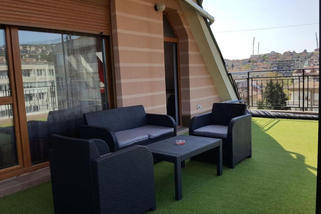 וליקו טורנובו Unique Studio- Great Balcony And View! Parking Possibility! מראה חיצוני תמונה