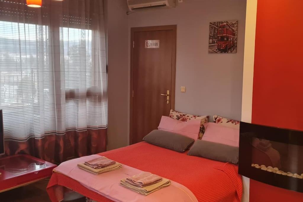 וליקו טורנובו Unique Studio- Great Balcony And View! Parking Possibility! מראה חיצוני תמונה